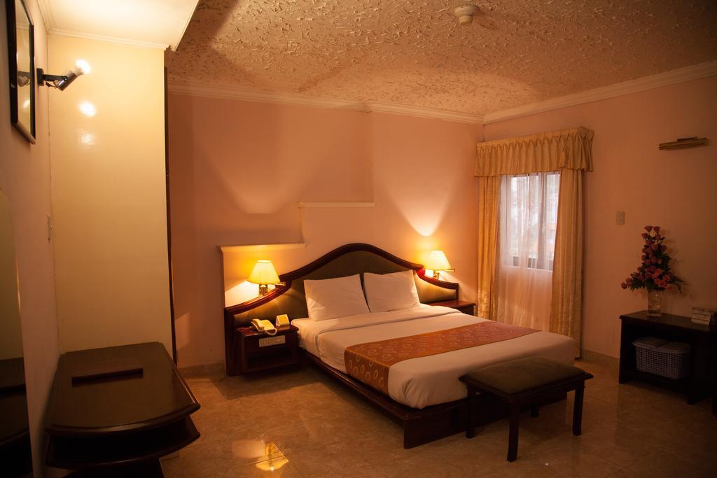 Golf 1 Hotel Dalat Exterior foto